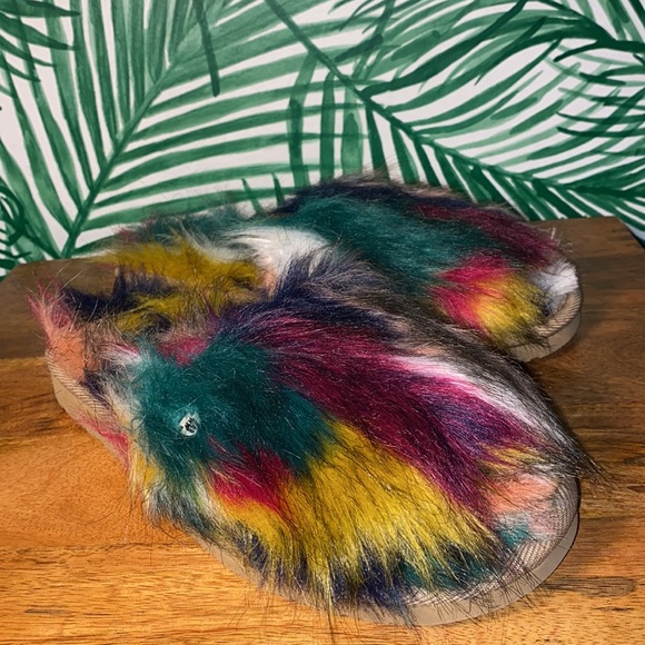 Minnetonka Multi-Colored Faux Fur Slide Slippers Women’s 8 - Picture 2 of 7